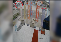 Ankara'da özel halk minibüsü, üst geçidin ayağına çarptı: 5 ölü, 14 yaralı; kaza kamerada