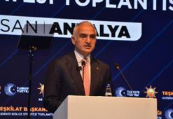 Bakan Ersoy: Artık her yıl kendini aşan ve yeni rekorlar kıran bir Türk turizmi var