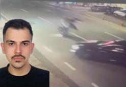 Beşiktaş’ta motosikletle otomobile çarparak takla atan 2 kişi öldü; kaza anı kamerada