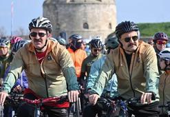 Çanakkale'de pedallar 'şehitlere saygı' için çevrildi