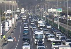İstanbul'da haftanın ilk iş gününde trafik yoğunluğu