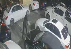 Beşiktaş’ta oto galerinin kundaklandığı sahibinin villasının kurşunlandığı anlar kamerada