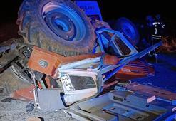 Ambulans traktöre arkadan çarptı: 4 yaralı