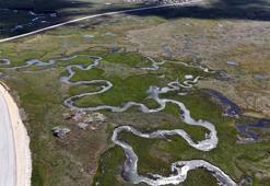 Yaylada süzülerek suyla dolan mendereslerin güzelliği