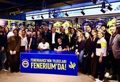 Fenerbahçeli N'Golo Kante ve Levent Mercan imza gününde taraftarlarla buluştu