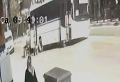 Kriko kaydı, tamir etmeye çalıştığı minibüsün altında kalıp, yaralandı