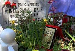 Şehit polisin mezarındaki ‘dünyanın en kral babası’ yazılı plaket duygulandırdı
