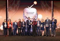 Sabri Ülker Geleceğin Bilim Lideri Ödülü’nü Biyokimyager San Martin kazandı