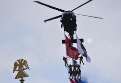 Polislerden helikopterde 'üzüm salkımı' gösterisi