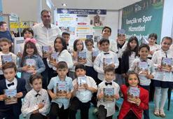 İlkokul öğrencileri, hikayelerini depremzede arkadaşları için kitaplaştırdı