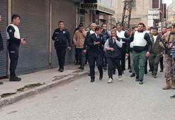 Polisleri görünce 5 kişiyi rehin alan cezaevi firarisi, ikna edilip gözaltına alındı