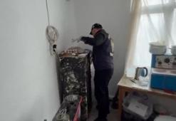 Fatih'te sahte altın imalathanesine polis baskını
