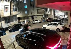 Üsküdar'da yol verme nedeniyle tartıştıkları kişinin otomobilini kurşunladılar