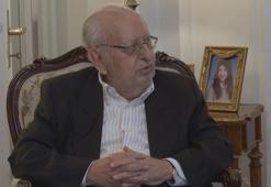 Hüsamettin Cindoruk hayatını kaybetti