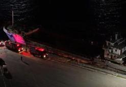 Üsküdar Haydarpaşa Limanı'nda tekne, gemiye çarptı