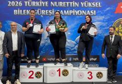 Muşlu Funda Maral, bilek güreşinde Türkiye üçüncüsü oldu