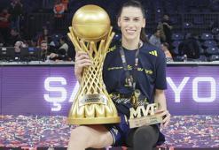 Sevgi Uzun: Yarı finali geçip şampiyonluk için mücadele edeceğimize inanıyorum