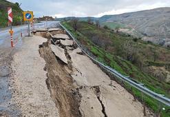 Siirt’te heyelan nedeniyle kara yolunda çökme meydana geldi