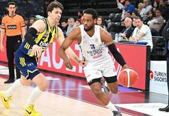 Anadolu Efes - Fenerbahçe Beko: 73-89