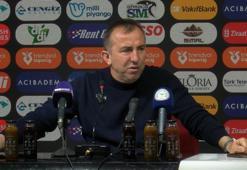 Çaykur Rizespor Teknik Direktörü Recep Uçar: 8'inci sıraya yükselmenin mutluluğunu yaşıyoruz