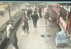 Kağıthane’de 16 yaşındaki ehliyetsiz sürücü yayaya çarptı; kız arkadaşını bırakıp kaçtı