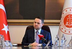 Bakan Gürlek: Avukatlarımızın son zamanlarda yaşadığı sorunları çok iyi biliyoruz