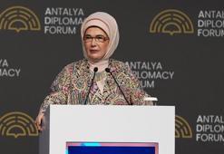 Emine Erdoğan, "Filistin İçin Tek Yürek" temalı programa katıldı