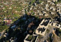 Muğla'nın 'hayalet köyü' dronla görüntülendi