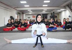 Salondaki çocukları izleyip tekvandoya başlayan işitme engelli Fatma’nın hedefi Avrupa şampiyonluğu