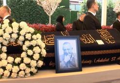 İş insanı Mahmut Çalık son yolculuğuna uğurlandı