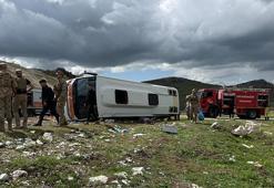 Diyarbakır’da midibüs devrildi: 1 ölü, 12 yaralı