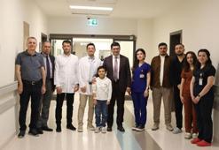 Kasığından alınan doku nakliyle ayakkabı giyip koşmaya başladı