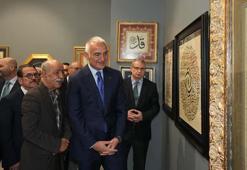 Bakan Ersoy, 'Fuadname Hat ve Ebru Sergisi'nin açılışını yaptı