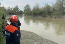 Sakarya Nehri'ne düşen çocuk için arama çalışması başlatıldı