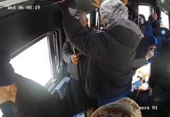 Minibüs şoförü Demet, aracında rahatsızlanan yolcuyu sağlık ekiplerine ulaştırdı