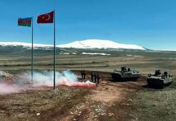 Haydar Aliyev Fiili Atışlı Müşterek Tabur Görev Kuvveti Tatbikatı’nın Seçkin Gözlemci Günü gerçekleştirildi