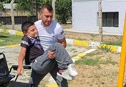 DMD'li Ayaz: Baba, yürümeyi çok özledim