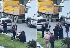 Kağıthane’de kazada yaralanan kadın sinir krizi geçirdi; kucağındaki bebekle kamyonet sürücüsüne bağırdı