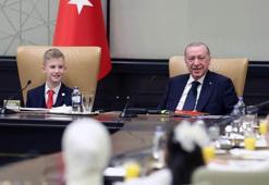 Cumhurbaşkanı Erdoğan, çocukları kabul etti