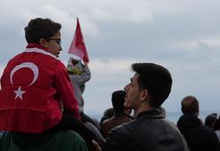SOLOTÜRK'ten Antalya'da nefes kesen gösteri uçuşu
