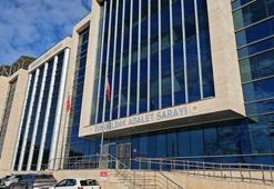 Banyo duvarını delip gizli kamerayla komşusu ve kızlarını kayda alan şüpheli tutuklandı