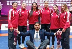 Taha Akgül: Kadınlarımız bizim başımızın tacı, onlar bizim her şeyimiz