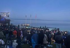 Anzak askerler Gelibolu'da 'Şafak Ayini' ile anıldı