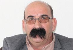 Bıyıklarıyla gündem olan ilçe başkanı: Yakıştığı için uzattım