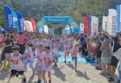 23 Nisan’a özel koşuda çocuklar maratonun yıldızı oldu