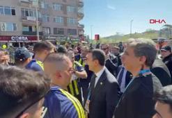Fenerbahçeli taraftarlar, RAMS Park'a doğru hareket etti