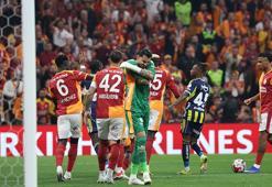 Dev derbide ilk yarı bitti