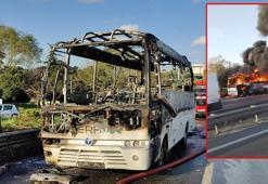 Bayrampaşa’da servis midibüsü alev alev yandı