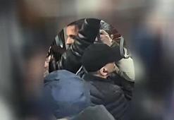 Metrolar ve duraklarda hırsızlık yapan 2 şüpheli yakalandı