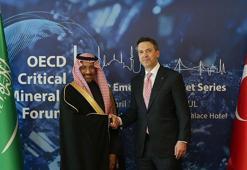 Bakan Bayraktar, Suudi Arabistan Sanayi ve Maden Kaynakları Bakanı İbrahim Al-Khorayef ile görüştü